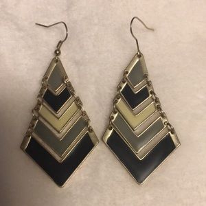 Chevron grey and blackearrings